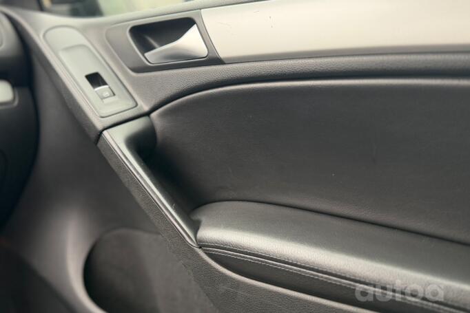Volkswagen Golf 6 generation Hatchback 5-doors