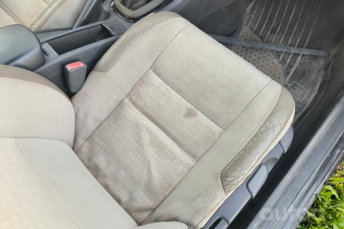 Volvo V40 1 generation [2th restyling] wagon
