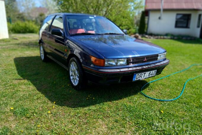 Mitsubishi Colt 3 generation
