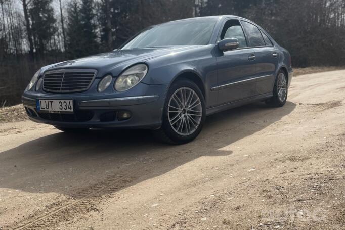 Mercedes-Benz E-Class W211 Sedan