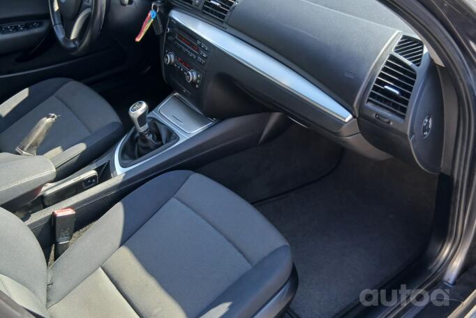 BMW 1 Series E81/E82/E87/E88 [restyling] Hatchback 5-doors