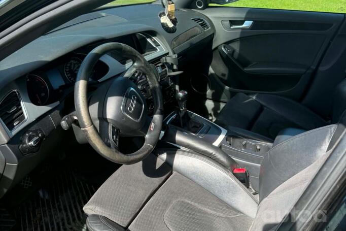 Audi A4 B8/8K wagon 5-doors