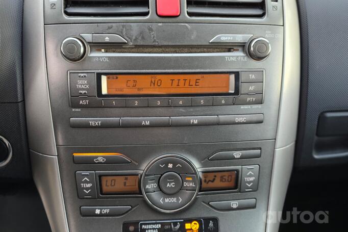 Toyota Auris 1 generation Hatchback 5-doors