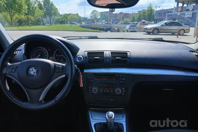 BMW 1 Series E81/E82/E87/E88 [restyling] Hatchback 5-doors
