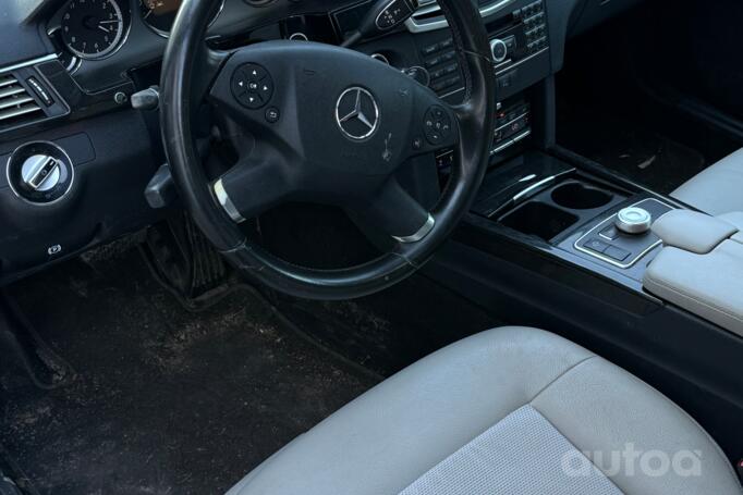 Mercedes-Benz E-Class W212/S212/C207/A207 Sedan 4-doors