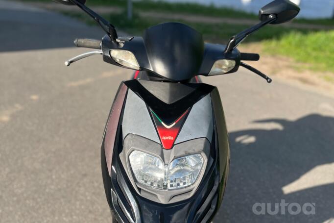 Aprilia SR