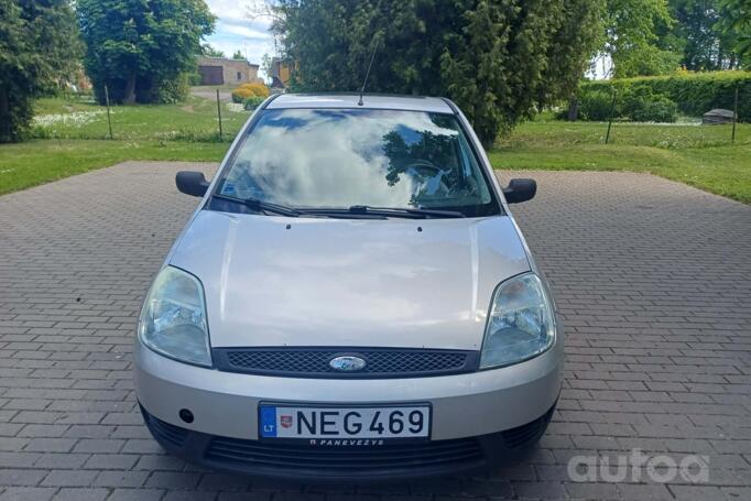 Ford Fiesta 5 generation Hatchback 5-doors