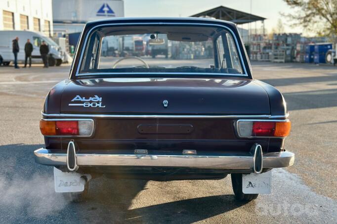 Audi 50 1 generation
