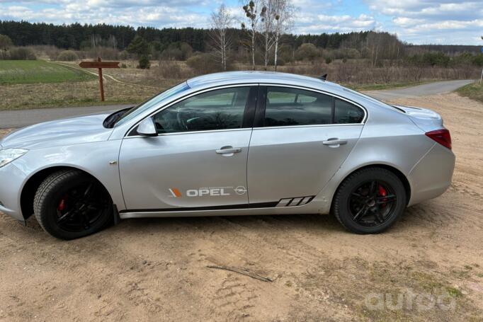 Opel Insignia A Sedan 4-doors