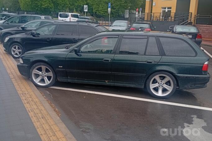 BMW 5 Series E39 Touring wagon