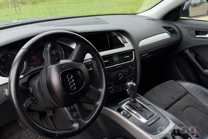 Audi A4 B8/8K Sedan 4-doors