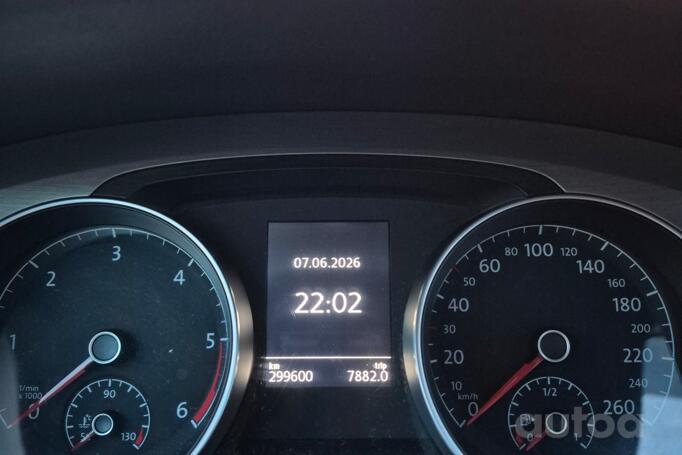 Volkswagen Golf 7 generation Variant wagon 5-doors