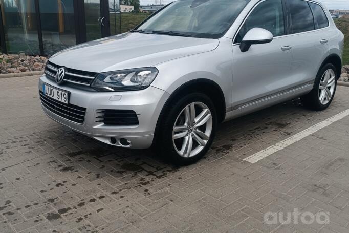 Volkswagen Touareg 2 generation Crossover
