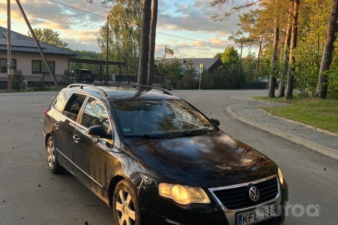 Volkswagen Passat B6 wagon 5-doors