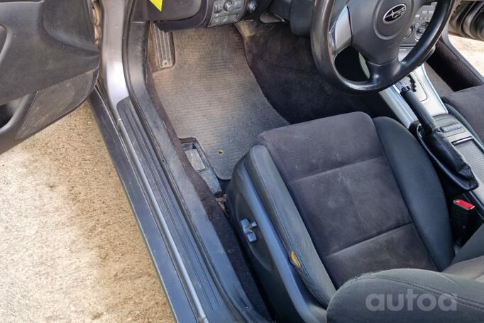 Subaru Outback 3 generation wagon
