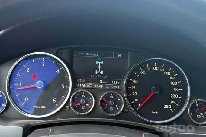 Volkswagen Touareg 1 generation [restyling] Crossover