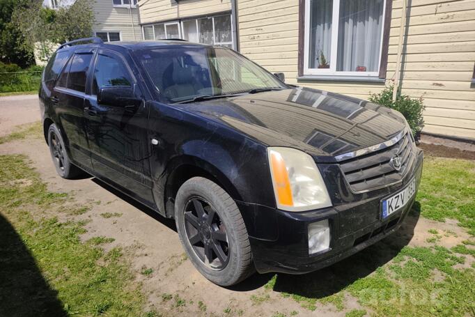 Cadillac SRX 1 generation Crossover