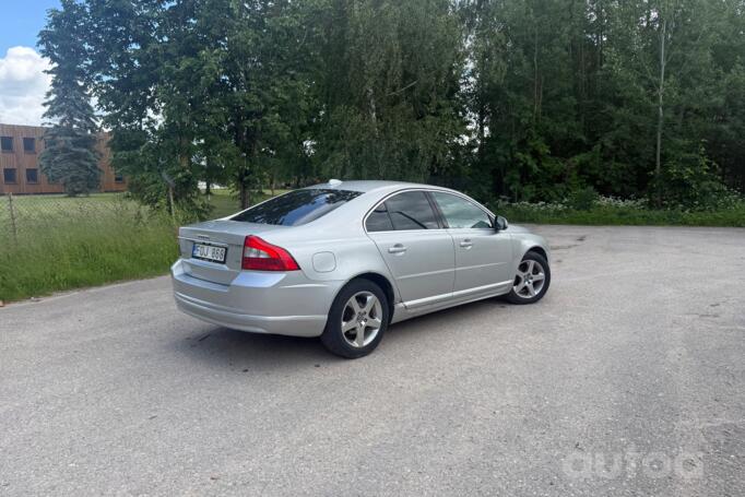 Volvo S80 2 generation Sedan