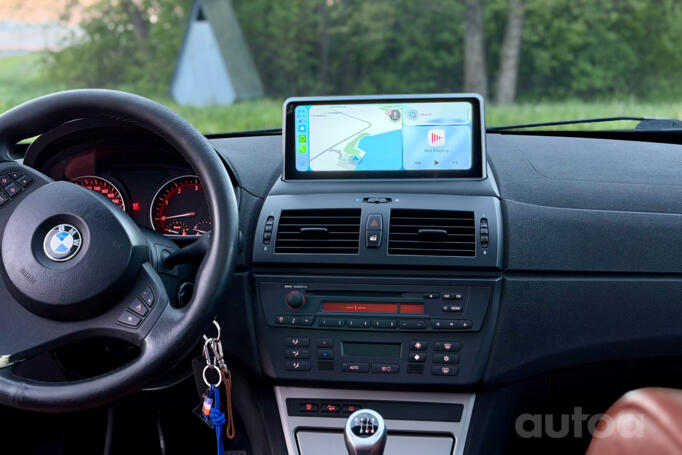 BMW X3 E83 Crossover