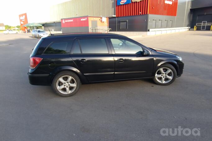 Opel Astra H [restyling]