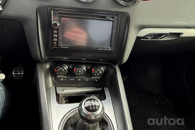 Audi TT 8J Coupe