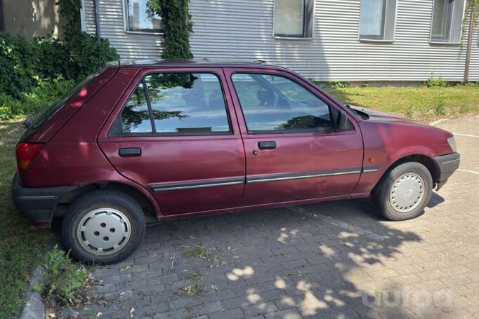 Ford Fiesta 3 generation Hatchback 5-doors