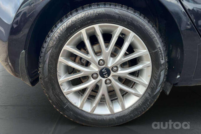 Kia Rio 3 generation [restyling] Hatchback