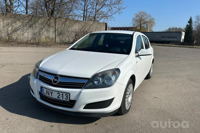 Opel Astra H [restyling]