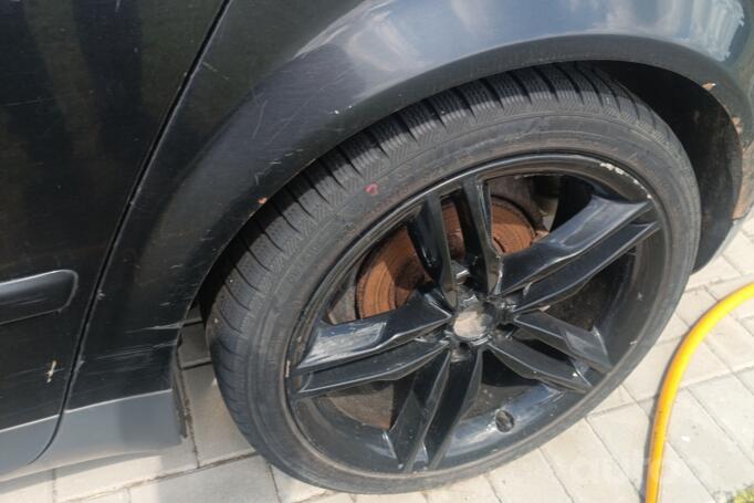 Audi A4 B6 Avant wagon 5-doors