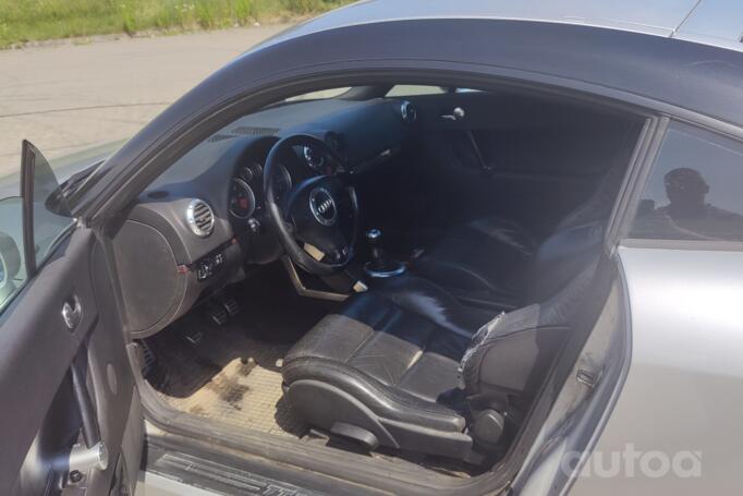 Audi TT 8N Coupe