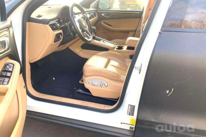 Porsche Macan 1 generation Crossover