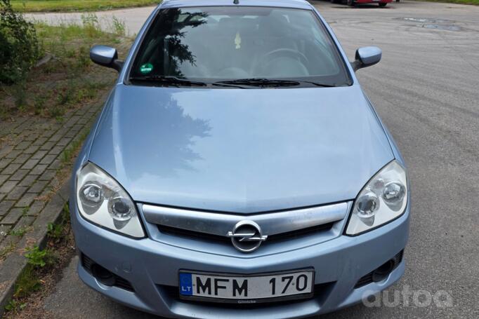 Opel Tigra 2 generation Twin Top cabriolet