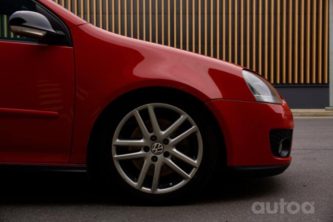Volkswagen Golf GTI 5 generation