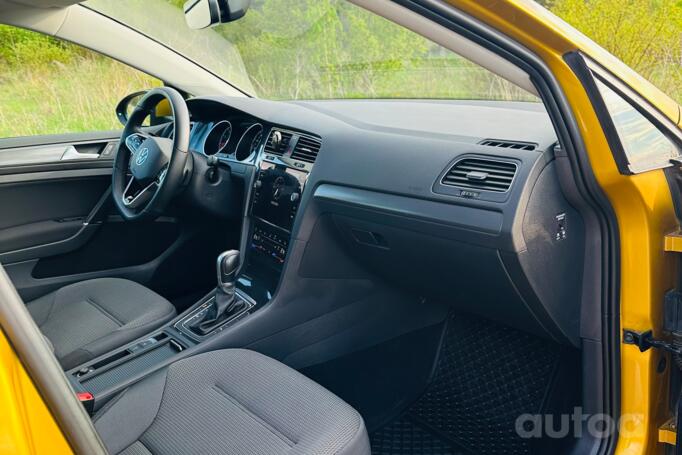 Volkswagen Golf 7 generation [restyling] Hatchback 5-doors