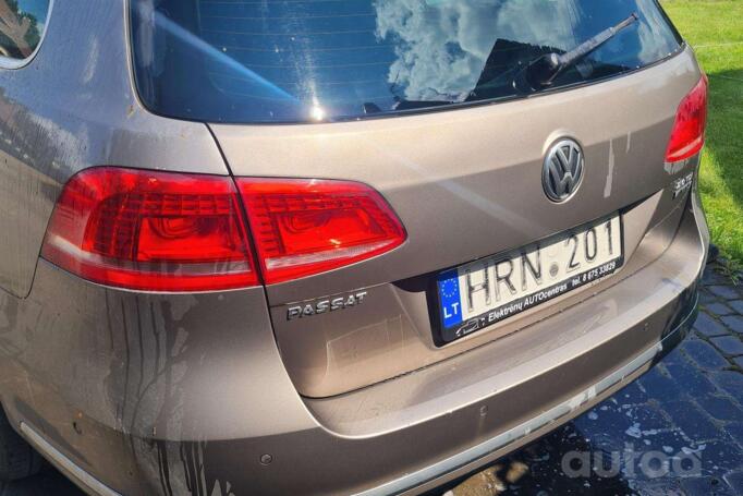 Volkswagen Passat B7 Variant wagon 5-doors