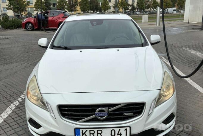 Volvo S60 2 generation Sedan