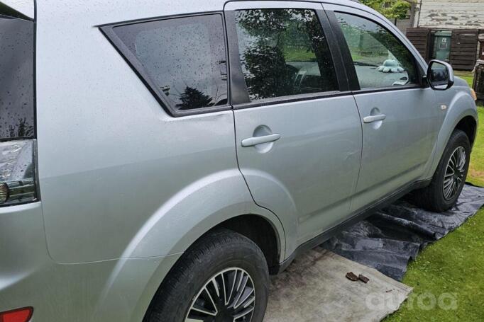 Mitsubishi Outlander 2008