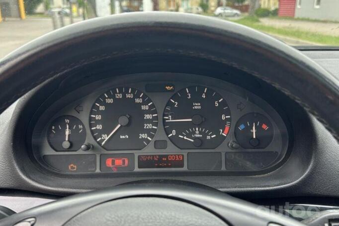 BMW 318 2005