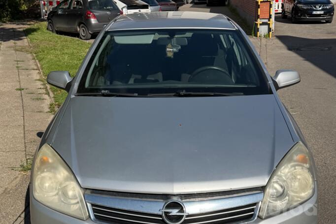 Opel Astra H [restyling]