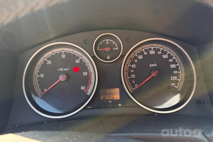 Opel Astra H [restyling]