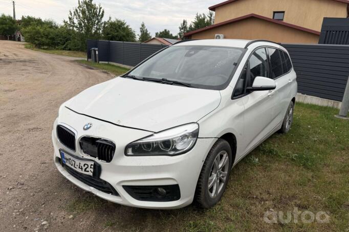 BMW 2 Series F44