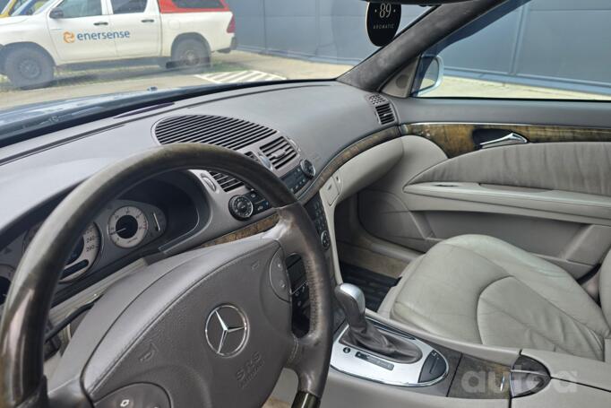 Mercedes-Benz E-Class W211/S211 wagon 5-doors
