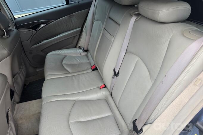 Mercedes-Benz E-Class W211/S211 wagon 5-doors