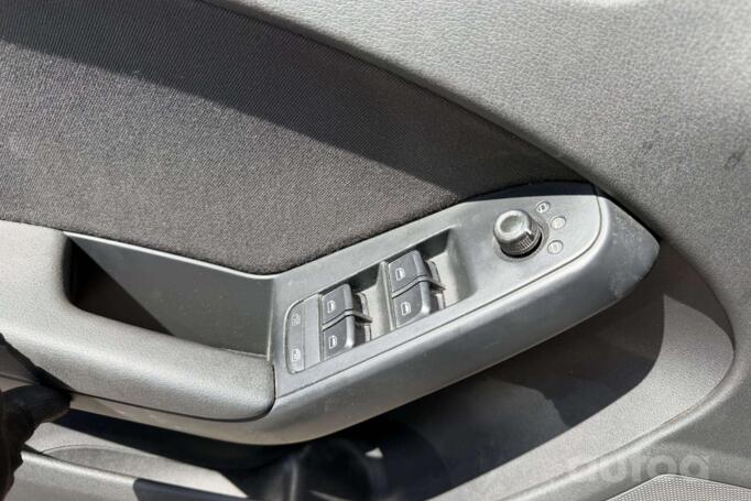 Audi A4 B8/8K wagon 5-doors