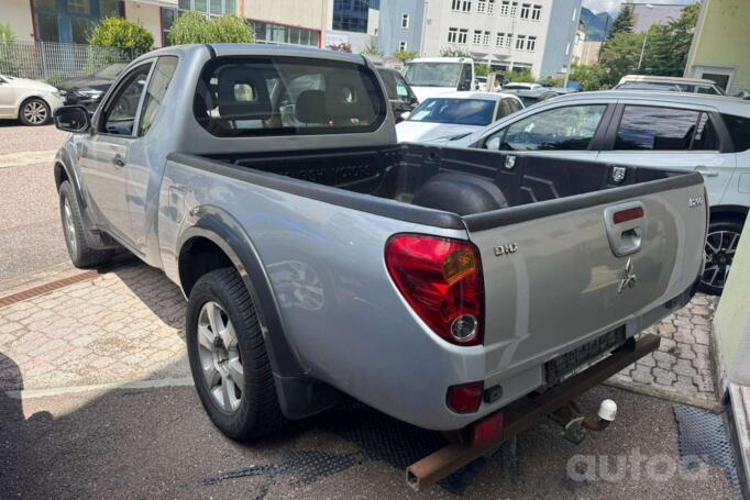 Mitsubishi L200 3 generation [restyling]