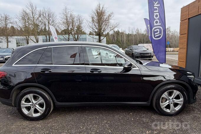 Mercedes-Benz GLC220 1 generation (253)