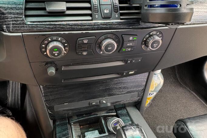BMW 5 Series E60/E61 Touring wagon