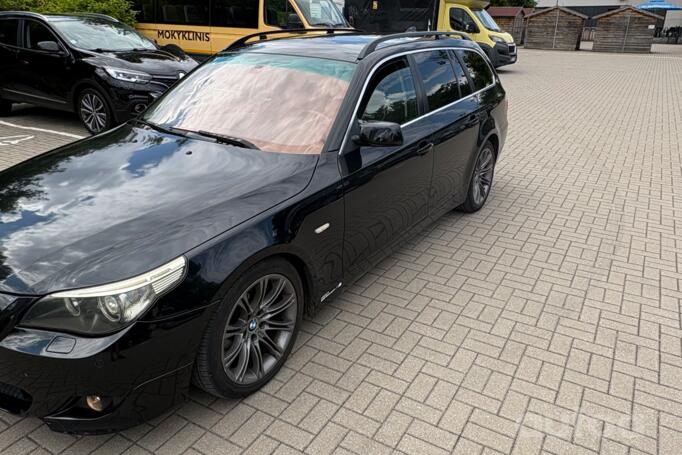 BMW 5 Series E60/E61 Touring wagon
