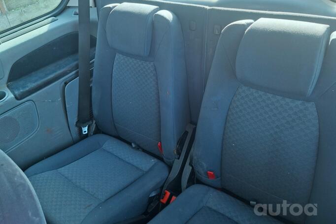 Ford Galaxy 2 generation Minivan
