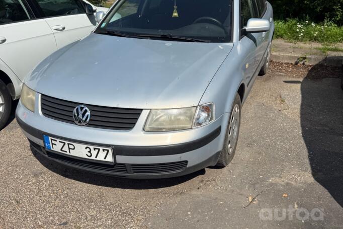 Volkswagen Passat B5 Sedan 4-doors